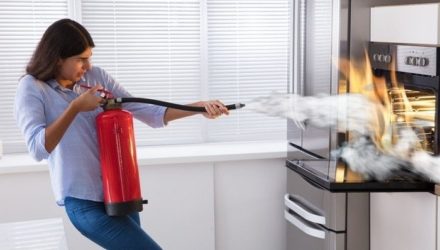 ¿QUÉ TIPO DE EXTINTOR NECESITO EN MI CASA?